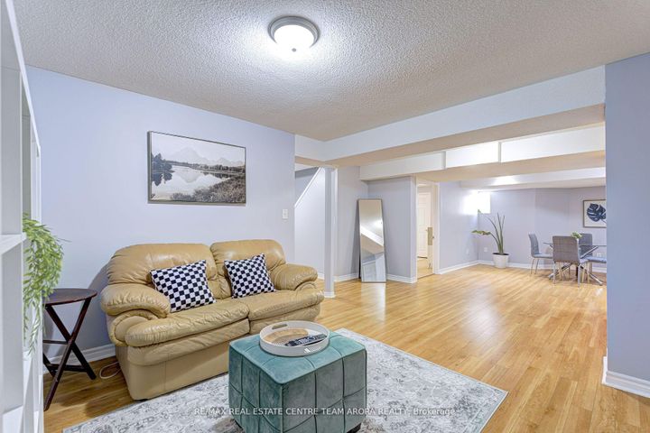 Photo 35 at 7129 Gillespie Lane, Meadowvale Village, Mississauga