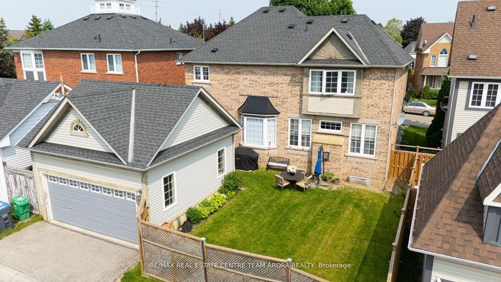 Photo 47 at 7129 Gillespie Lane, Meadowvale Village, Mississauga
