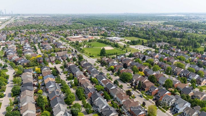 Photo 49 at 7129 Gillespie Lane, Meadowvale Village, Mississauga