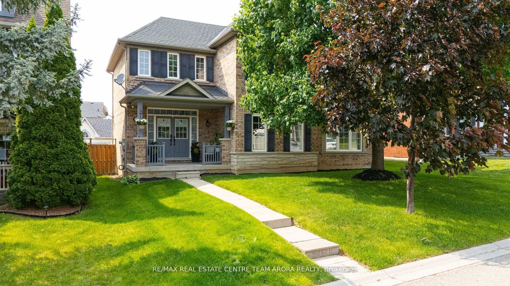 7129 Gillespie Lane, Meadowvale Village, Mississauga 2