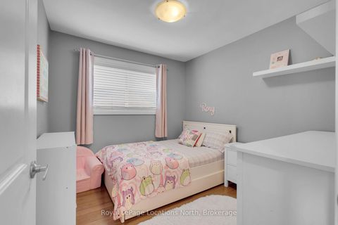 Photo 7 at 88 Rose Street, Wellington, Barrie