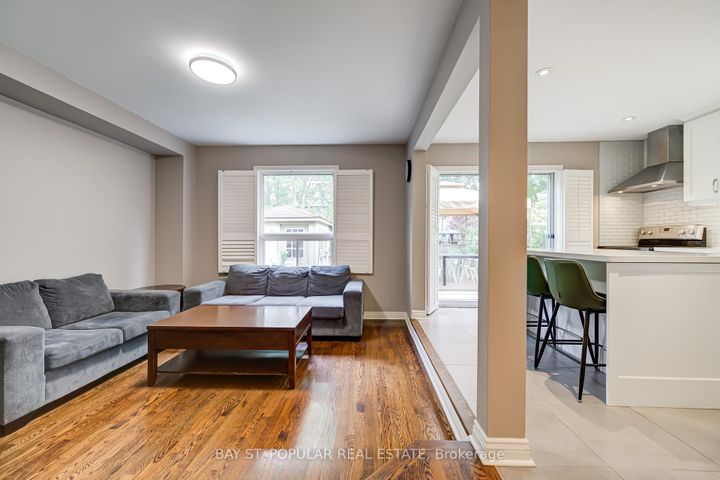 Photo 14 at 363 Pickering Crescent, College Manor, Newmarket