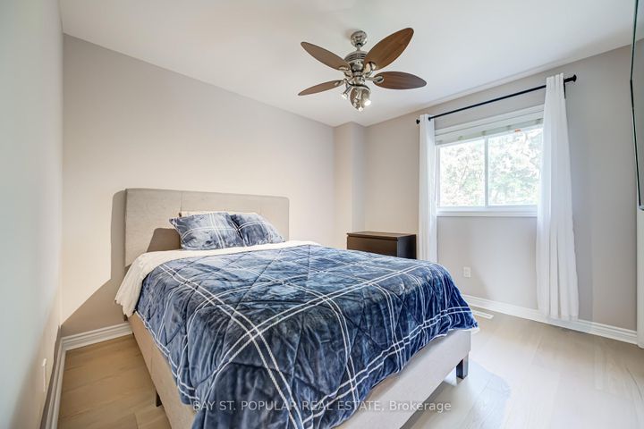 Photo 33 at 363 Pickering Crescent, College Manor, Newmarket