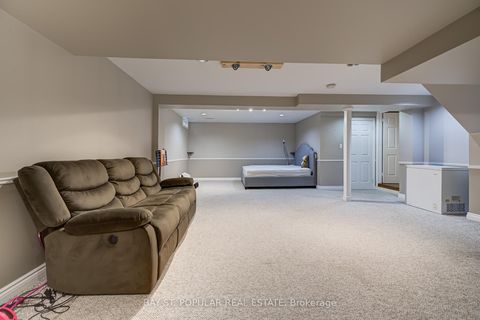 Photo 38 at 363 Pickering Crescent, College Manor, Newmarket