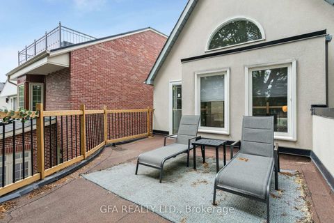 Photo 25 at 423 Manor Road E, Mount Pleasant East, Toronto