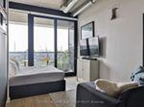 Photo 1 at 614 - 170 Bayview Avenue, Waterfront Communities C8, Toronto
