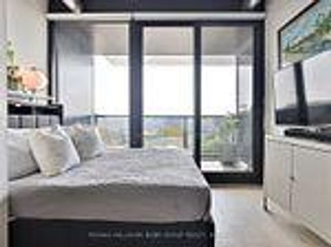 Photo 8 at 614 - 170 Bayview Avenue, Waterfront Communities C8, Toronto