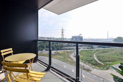 Photo 14 at 614 - 170 Bayview Avenue, Waterfront Communities C8, Toronto