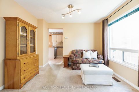 Photo 14 at 230 Mary Anne Drive, Painswick North, Barrie