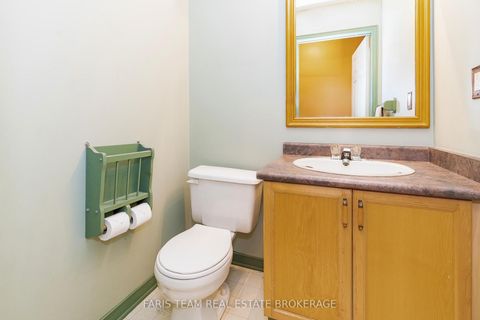 Photo 16 at 230 Mary Anne Drive, Painswick North, Barrie