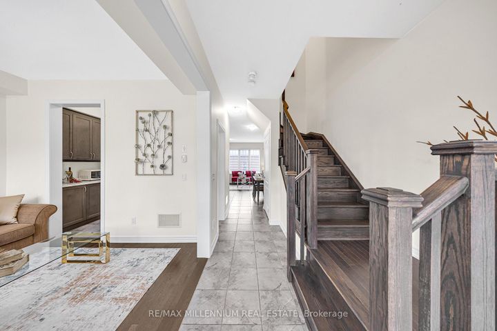 Photo 1 at 86 Saint Dennis Road, Wellington North, Brampton