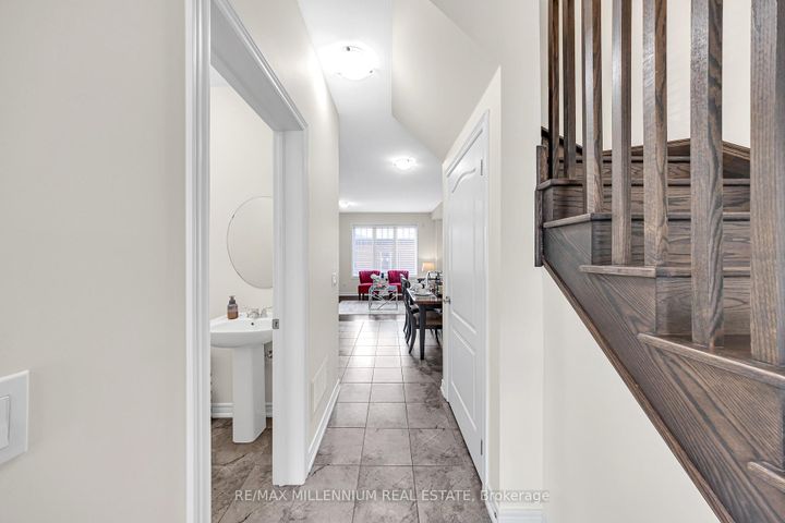 Photo 4 at 86 Saint Dennis Road, Wellington North, Brampton