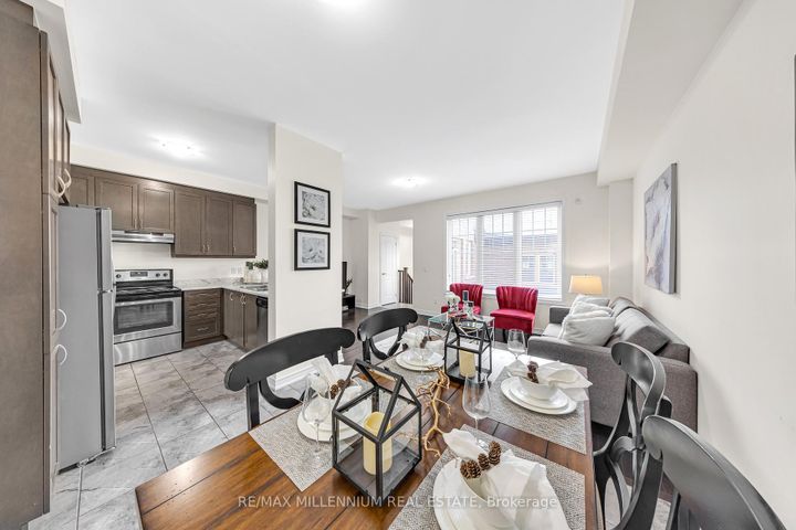 Photo 12 at 86 Saint Dennis Road, Wellington North, Brampton