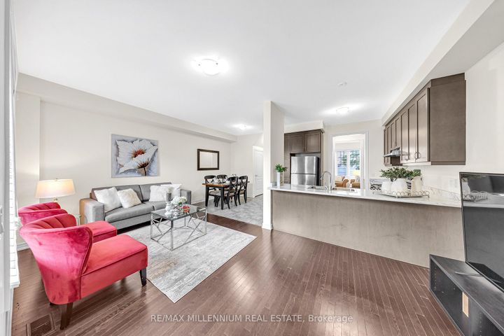 Photo 18 at 86 Saint Dennis Road, Wellington North, Brampton