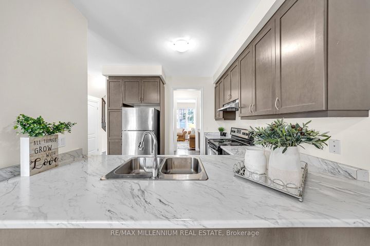Photo 19 at 86 Saint Dennis Road, Wellington North, Brampton