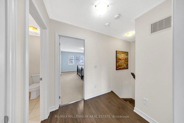 Photo 20 at 86 Saint Dennis Road, Wellington North, Brampton