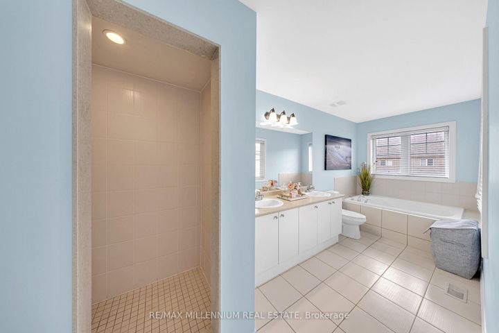 Photo 29 at 86 Saint Dennis Road, Wellington North, Brampton