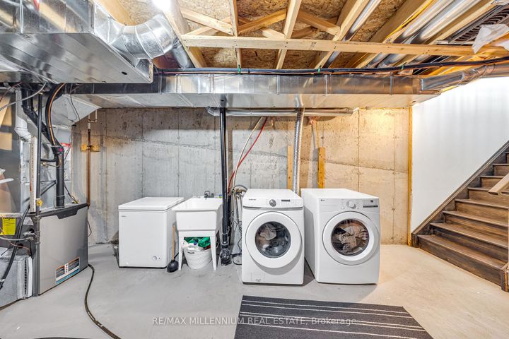 Photo 31 at 86 Saint Dennis Road, Wellington North, Brampton