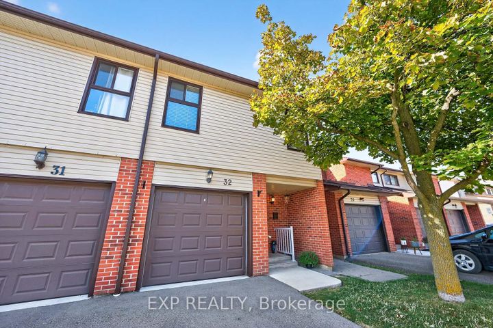 Photo 1 at 32 Collins Crescent, Brampton North, Brampton