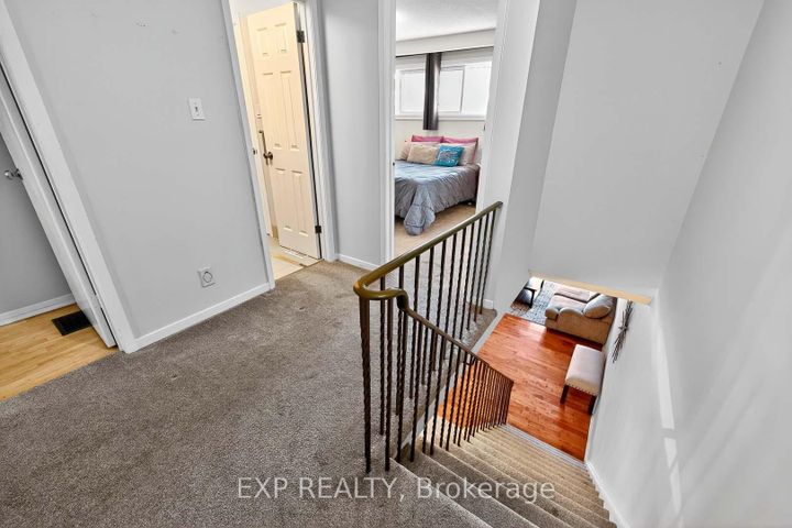 Photo 20 at 32 Collins Crescent, Brampton North, Brampton