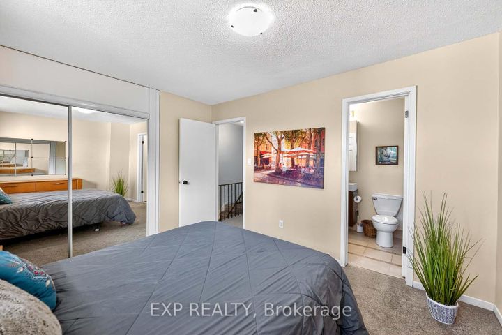 Photo 22 at 32 Collins Crescent, Brampton North, Brampton