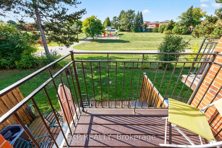 Photo 34 at 32 Collins Crescent, Brampton North, Brampton