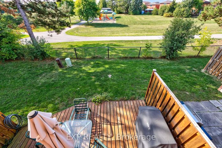 Photo 35 at 32 Collins Crescent, Brampton North, Brampton