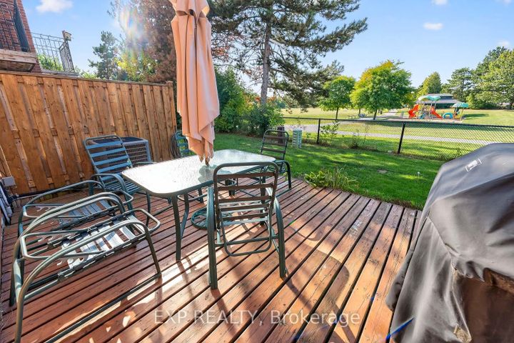 Photo 36 at 32 Collins Crescent, Brampton North, Brampton