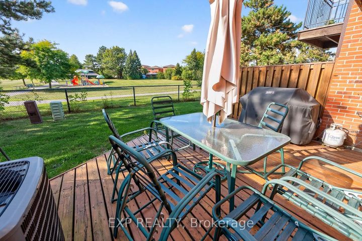 Photo 37 at 32 Collins Crescent, Brampton North, Brampton