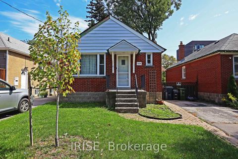 Photo 3 at 169 Mcintosh Street, Cliffside, Toronto