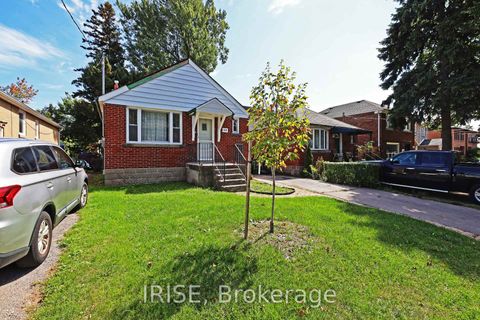 Photo 4 at 169 Mcintosh Street, Cliffside, Toronto