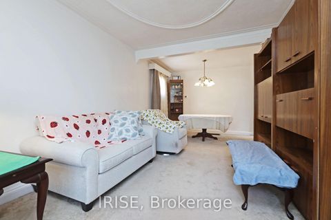Photo 8 at 169 Mcintosh Street, Cliffside, Toronto