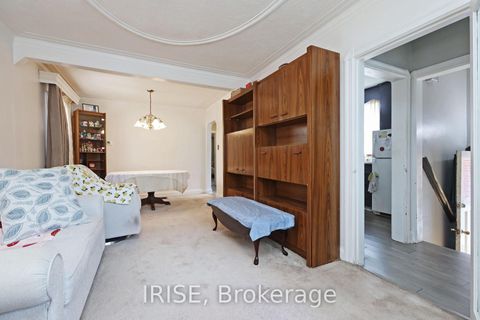 Photo 10 at 169 Mcintosh Street, Cliffside, Toronto