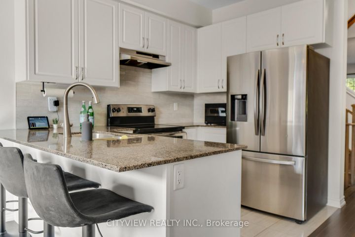 Photo 19 at 204 William Forster Road, Cornell, Markham