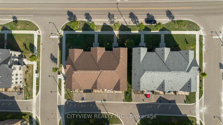 Photo 38 at 204 William Forster Road, Cornell, Markham
