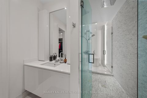 Photo 26 at 1717B Bathurst Street, Forest Hill South, Toronto
