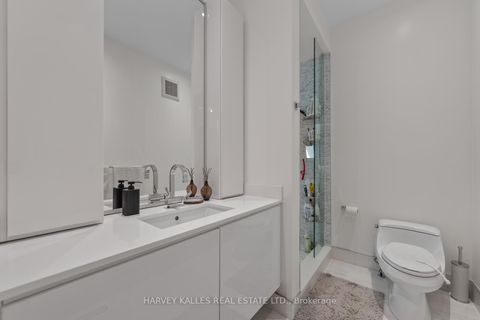 Photo 27 at 1717B Bathurst Street, Forest Hill South, Toronto