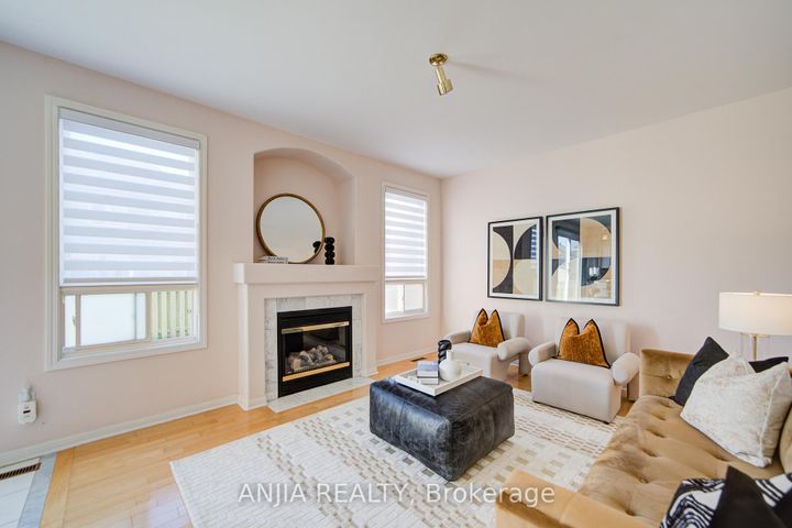 Photo 24 at 131 Winston Castle Drive, Berczy, Markham