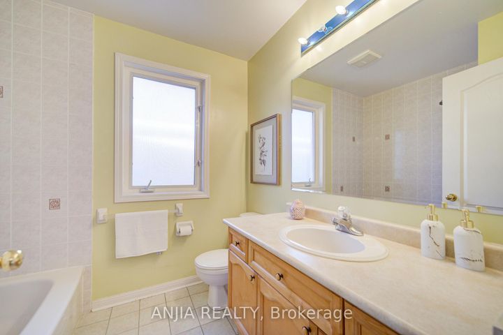 Photo 42 at 131 Winston Castle Drive, Berczy, Markham
