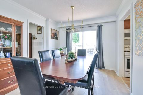Photo 14 at 32 Lonsdale Place, Grove East, Barrie