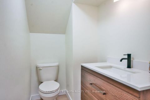 Photo 22 at 32 Lonsdale Place, Grove East, Barrie