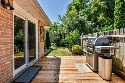 Photo 27 at 32 Lonsdale Place, Grove East, Barrie
