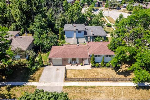 Photo 30 at 32 Lonsdale Place, Grove East, Barrie