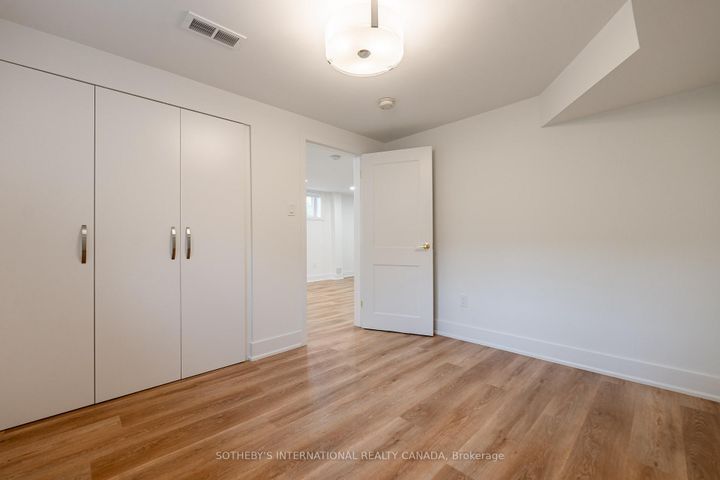 Photo 10 at 105 Baltray Crescent, Donalda, Toronto