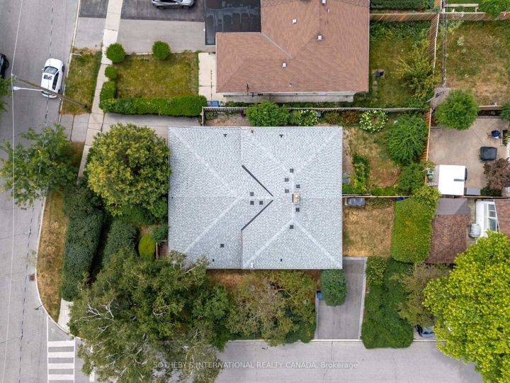 Photo 18 at 105 Baltray Crescent, Donalda, Toronto