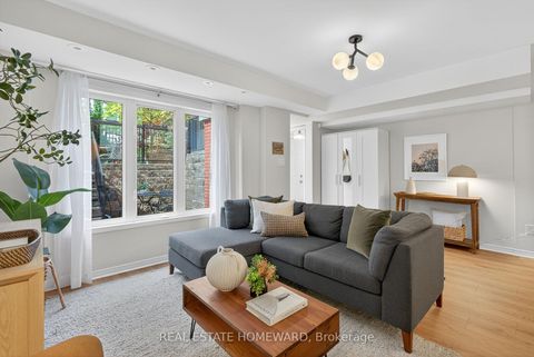 Photo 4 at 1 - 11 Frances Loring Lane, South Riverdale, Toronto