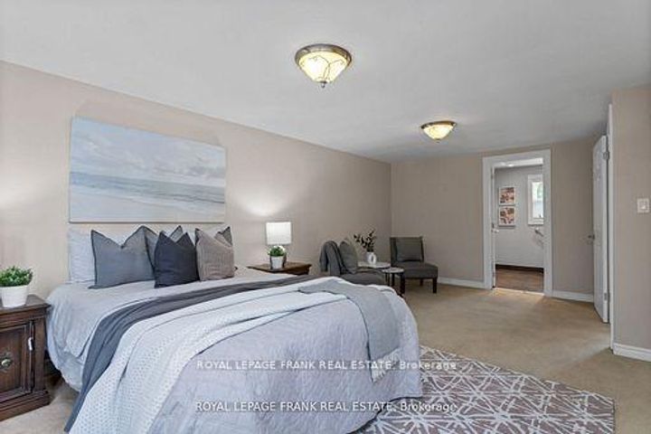 Photo 27 at 848 Swiss Heights, Pinecrest, Oshawa