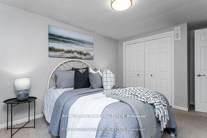 Photo 31 at 848 Swiss Heights, Pinecrest, Oshawa