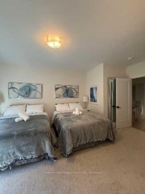 Photo 19 at 15 West Village Lane, Angus Glen, Markham