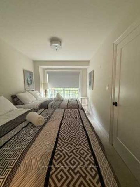 Photo 20 at 15 West Village Lane, Angus Glen, Markham